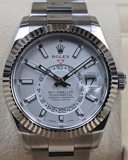 2017 Rolex Sky-Dweller 42MM White Dial Oyster Bracelet (326934)