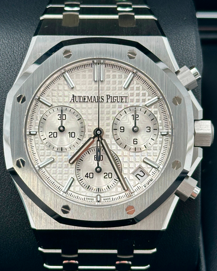 2022 Audemars Piguet Royal Oak Chronograph 41MM Silver Dial Steel Bracelet (26240ST.OO.1320ST.07)
