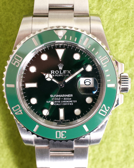 2011 Rolex Submariner Date "Hulk" 40MM Green Dial Oyster Bracelet (116610LV)