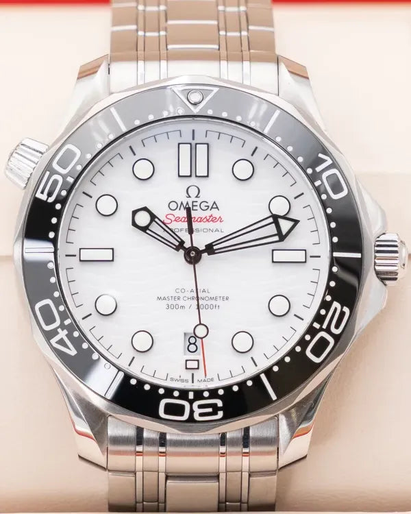 Omega Seamaster Diver 300M 42MM White Dial Steel Bracelet (210.30.42.20.04.001)