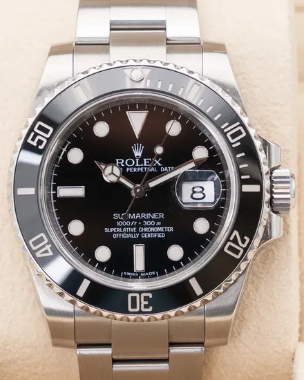 2010 Rolex Submariner Date 40MM Black Dial Oyster Bracelet (116610LN)