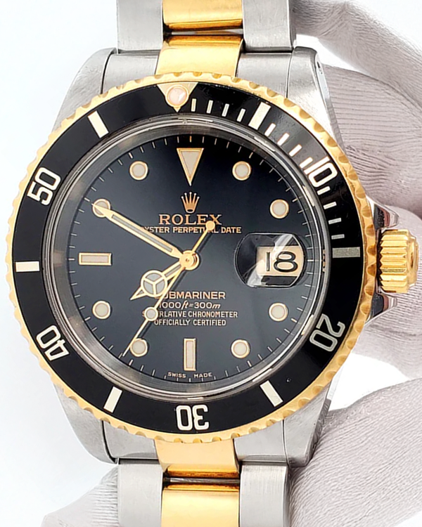 2000 Rolex Submariner Date 40MM Black Dial Two-Tone Oyster Bracelet (16613)