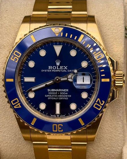 2021 Rolex Submariner Date "Bluesy" 41MM Blue Dial Yellow Gold Oyster Bracelet (126618LB)