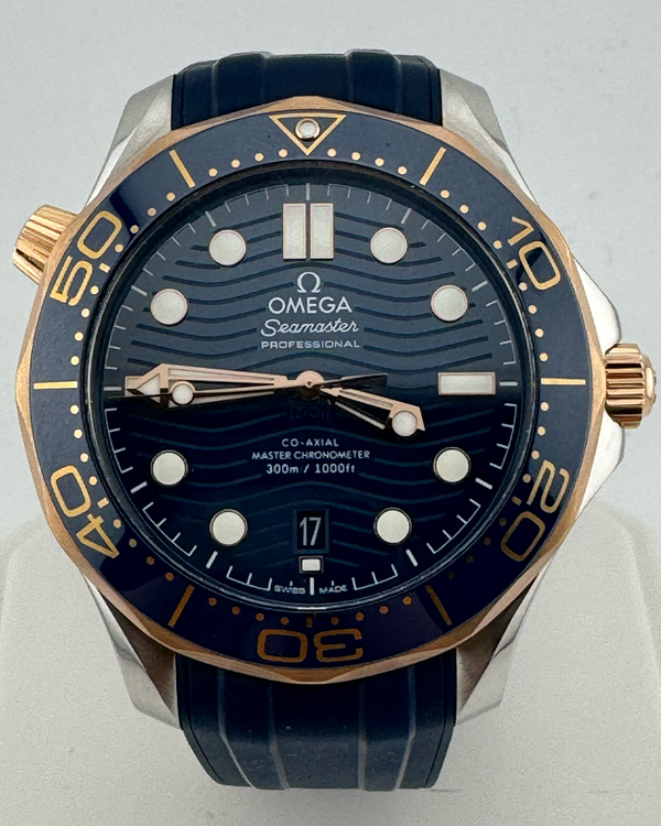 2022 Omega Seamaster Diver 300M 42MM Blue Dial Rubber Strap (210.22.42.20.03.002)