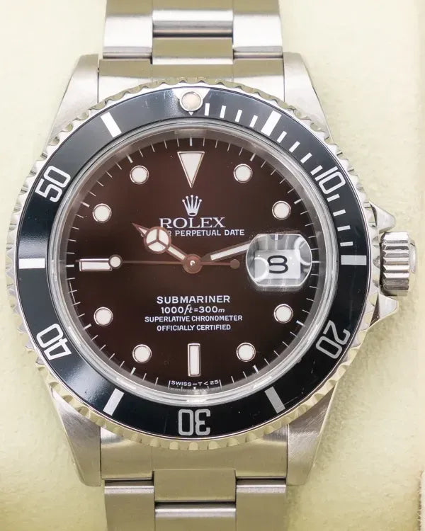 Rolex Submariner Date 40MM Black Dial Oyster Bracelet (16610)