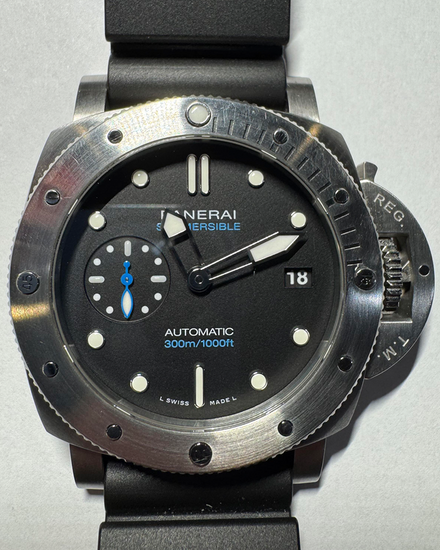 2024 Panerai Submersible 42MM Black Dial Rubber Strap (PAM02973)