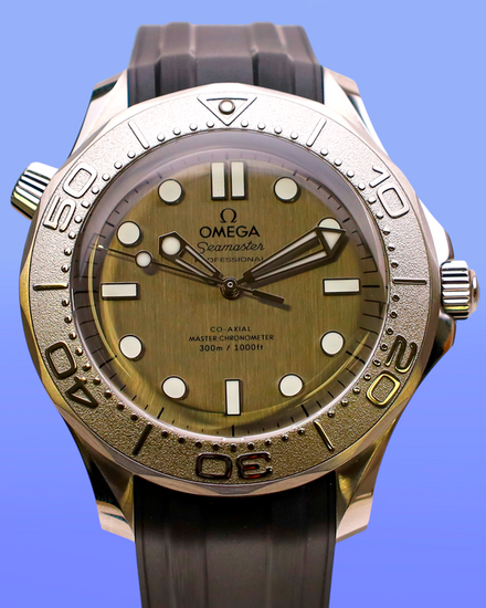 No Reserve - 2025 Omega Seamaster Diver 300M 42MM Silver Dial Rubber Strap (210.32.42.20.06.002)