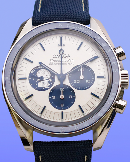 2025 Omega Speedmaster Anniversary Series "Silver Snoopy Award" 42MM Silver Dial Textile Strap (310.32.42.50.02.001)