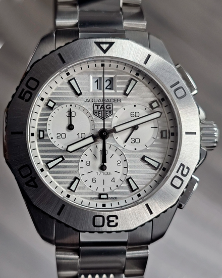 2023 Tag Heuer Aquaracer Professional 200 Chronograph 40MM Quartz Silver Dial Steel Bracelet (CBP1111.BA0627)
