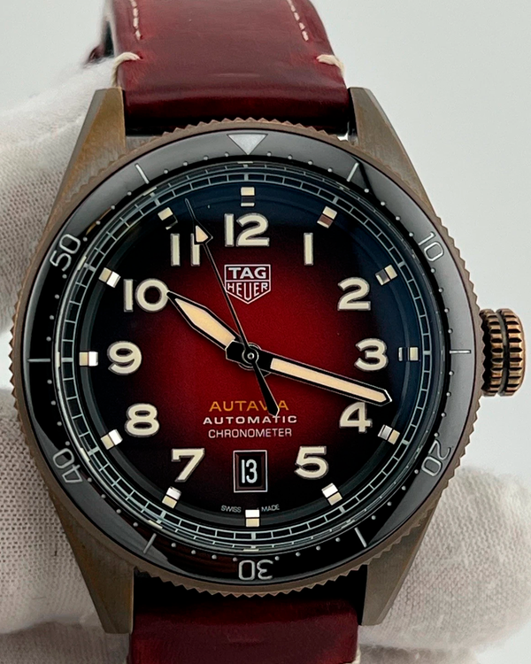 2021 Tag Heuer Autavia 42MM Red Dial Leather Strap (WBE5192.FC8300)