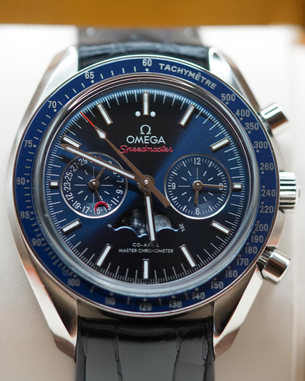 2024 Omega Speedmaster Moonphase 44MM Blue Dial Leather Strap (304.33.44.52.03.001)