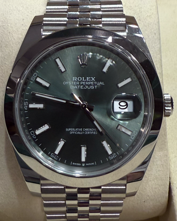 2025 Rolex Datejust 41MM Green Dial Jubilee Bracelet (126300)