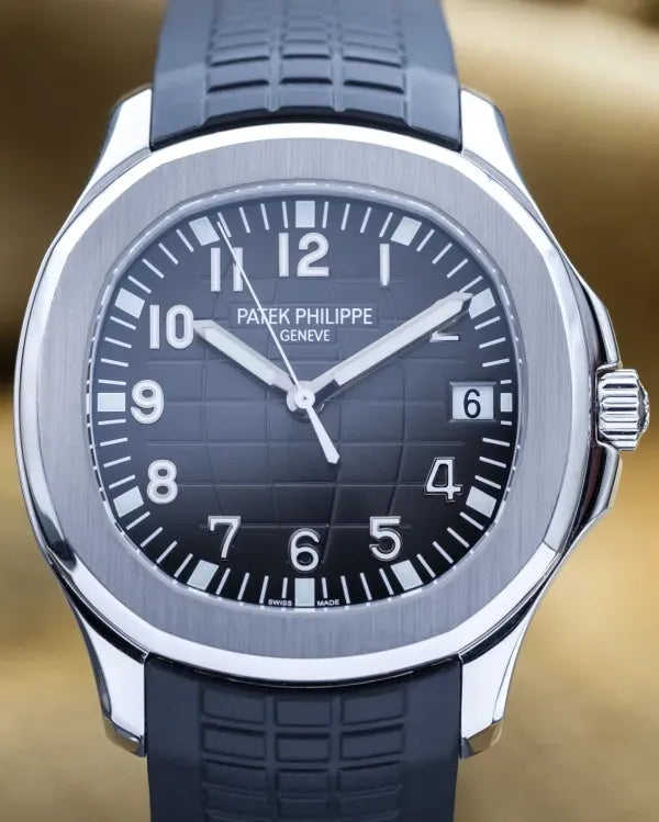 2015 Patek Philippe Aquanaut 40MM Grey Dial Rubber Strap (5167/1A-001)