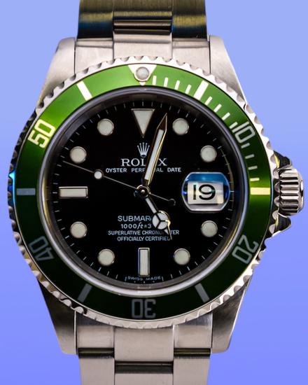No Reserve - 2007 Rolex Submariner Date "Kermit" 40MM Black Dial Oyster Bracelet (16610LV)