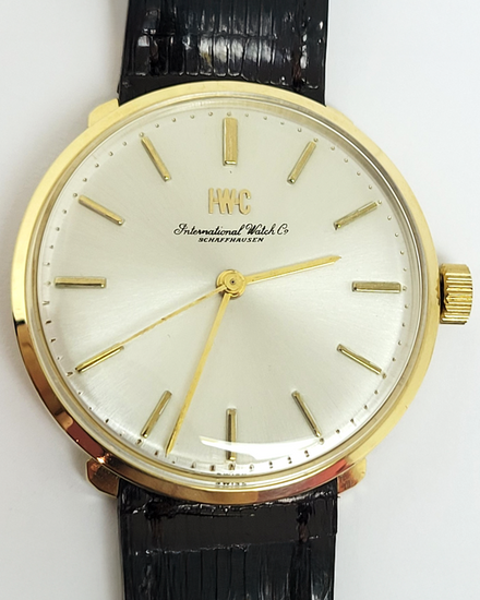 IWC Schaffhausen Vintage 34MM Off-White Dial Aftermarket Leather Strap (2401)