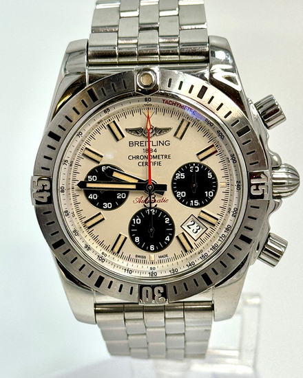 No Reserve - 2020 Breitling Chronomat Airborne S.E. 44MM White Dial Steel Bracelet (AB0115)