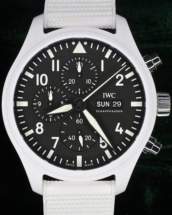 (WORKING) 2024 IWC Schaffhausen Pilot Chronograph Top Gun "Lake Tahoe" 44.5MM Black Dial Rubber Strap (IW389105)
