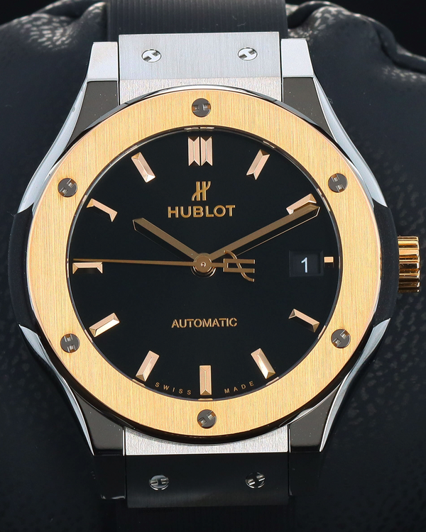 Hublot Classic Fusion 38MM Black Dial Rubber Strap (565.NO.1480.RX)