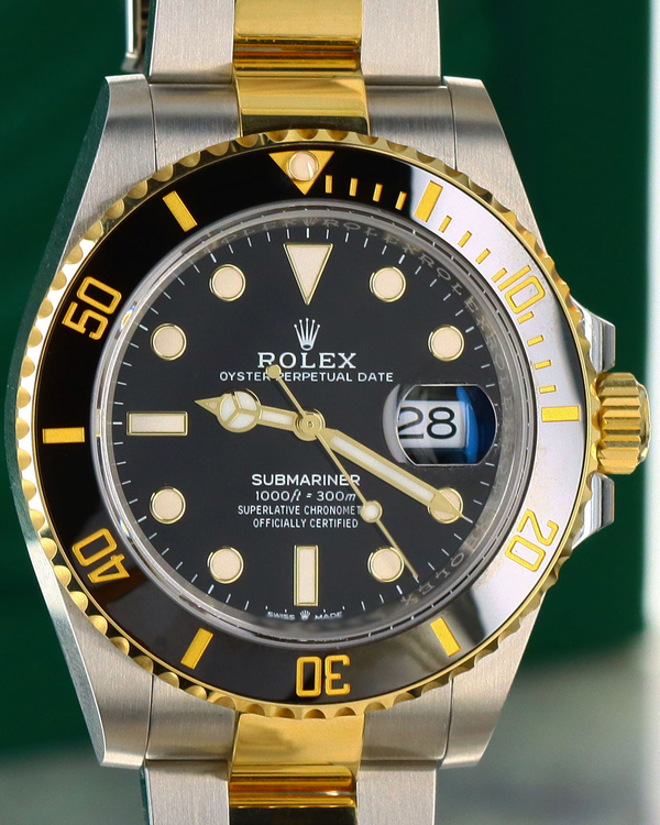 Rolex Submariner Date 40MM Black Dial Two-Tone Oyster Bracelet (116613LN)
