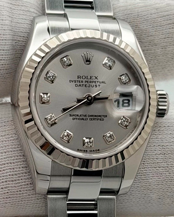 2009 Rolex Lady-Datejust 26MM Rhodium Dial Oyster Bracelet (179174)