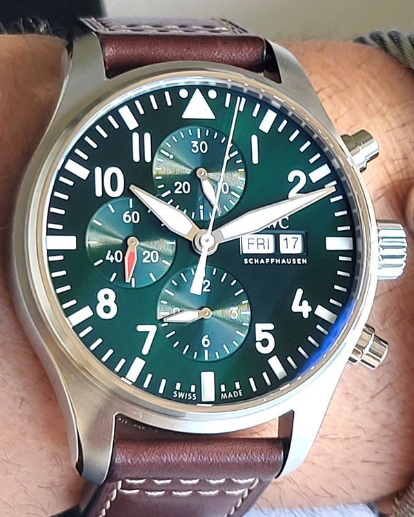 2020 IWC Schaffhausen Pilot Chronograph "Racing Green" L. E. 43MM Green Dial Leather Strap (IW377726)