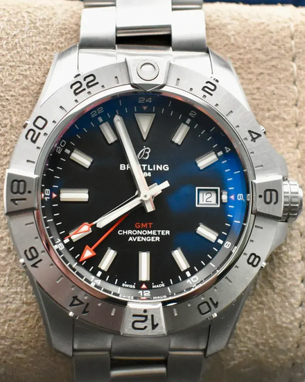 2025 Breitling Avenger 44MM Black Dial Steel Bracelet (A32320)
