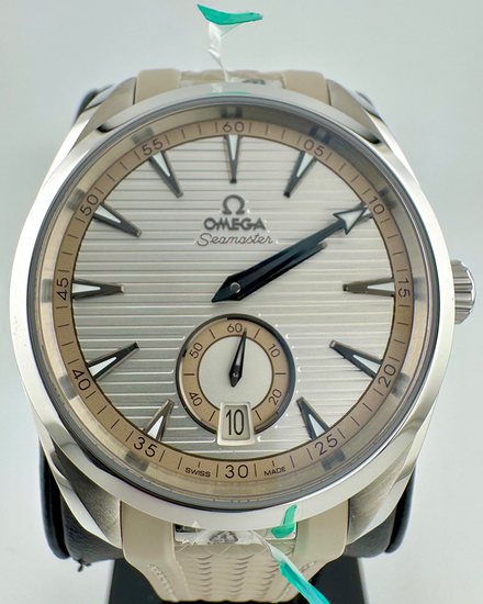 No Reserve - 2025 Omega Seamaster Aqua Terra 150M 41MM Silver Dial Rubber Strap (220.12.41.21.02.005)