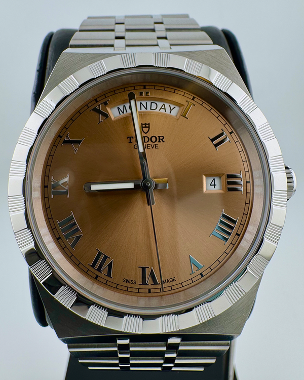 No Reserve - 2025 Tudor Royal 41MM Salmon Dial Steel Bracelet (28600)