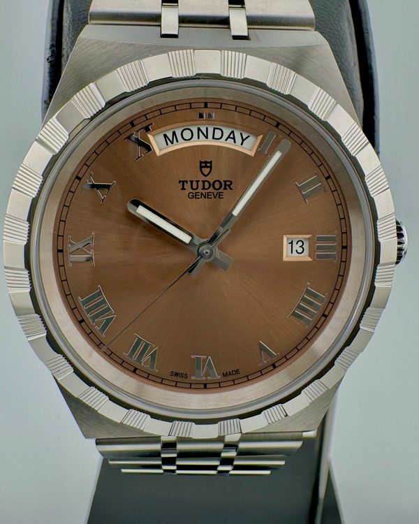No Reserve - 2025 Tudor Royal 41MM Salmon Dial Steel Bracelet (28600)