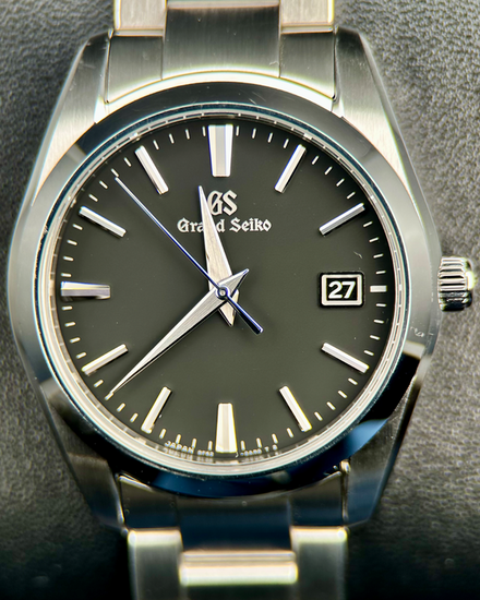 2024 Grand Seiko Heritage 37MM Quartz Black Dial Steel Bracelet (SBGX261)