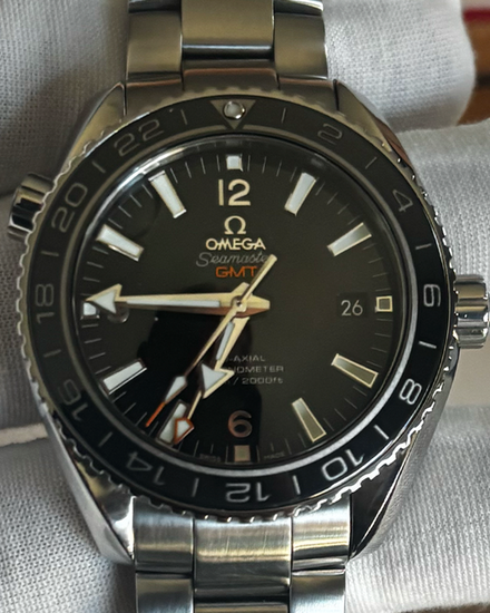 2020 Omega Seamaster Planet Ocean GMT 43.5MM Black Dial Steel Bracelet (232.30.44.22.01.001)