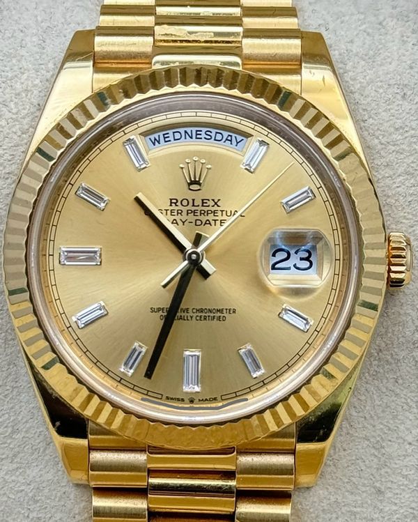 2022 Rolex Day-Date 40MM Champagne Dial Yellow Gold President Bracelet (228238)