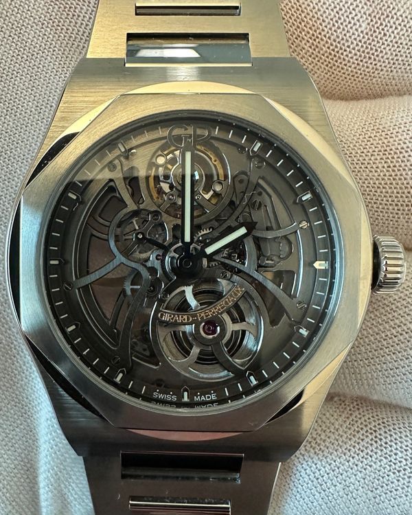 2022 Girard Perregaux Laureato 42MM Skeleton Dial Steel Bracelet (81015-11-001-11A)