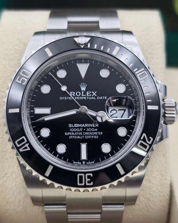Rolex Submariner (126610LN)