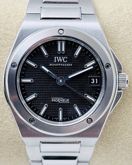 2025 IWC Schaffhausen Ingenieur 35MM Black Dial Steel Bracelet (IW324906)