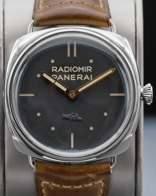 2014 Panerai Radiomir 3 Days 47MM Black Dial Leather Strap (PAM00425)