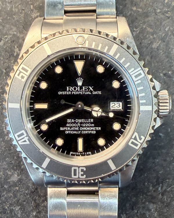 1989 Rolex Sea-Dweller 40MM Black Dial Oyster Bracelet (16600)