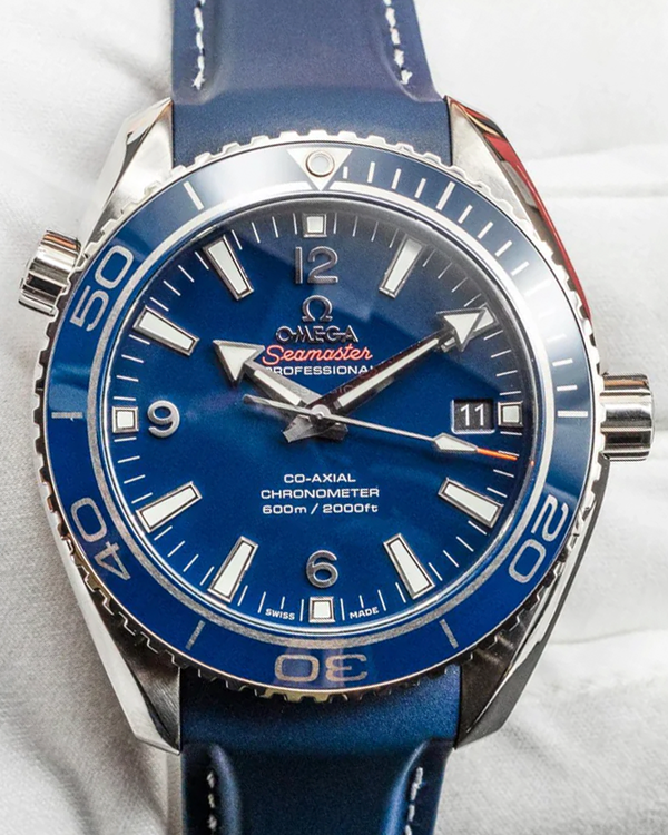 2020 Omega Seamaster Planet Ocean 600M 42MM Blue Dial Rubber Strap (232.92.42.21.03.001)
