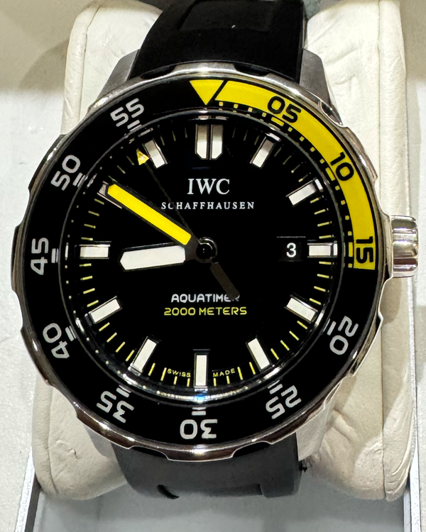 2010 IWC Schaffhausen Aquatimer 2000 44MM Black Dial Rubber Strap (IW356802)