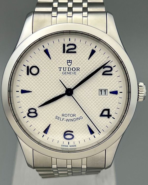 No Reserve - 2024 Tudor 1926 41MM Silver Dial Steel Bracelet (91650)