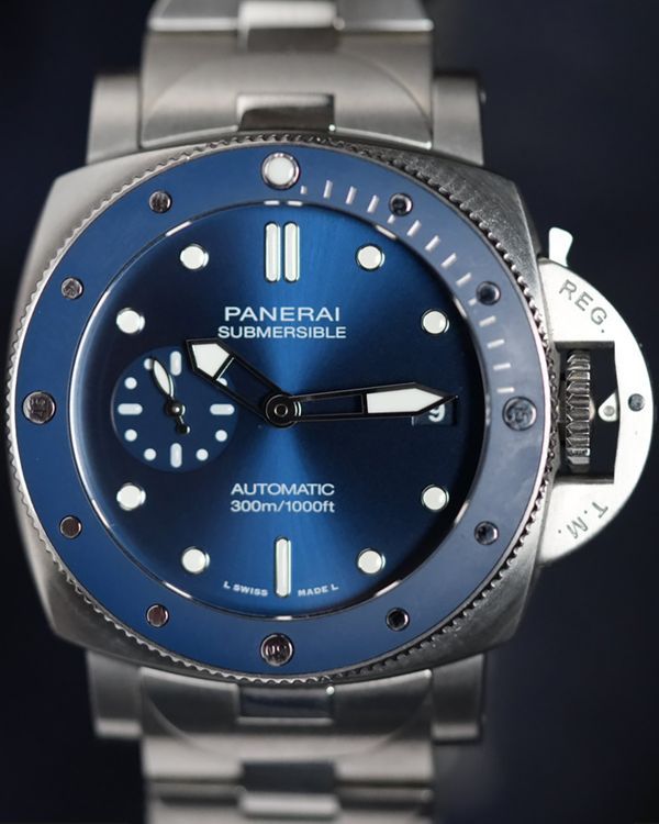 2022 Panerai Submersible "Blu Notte" 42MM Blue Dial Steel Bracelet (PAM01068)