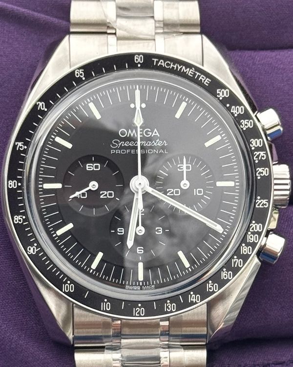 2025 Omega Speedmaster Professional Moonwatch 42MM Black Dial Steel Bracelet (310.30.42.50.01.002)