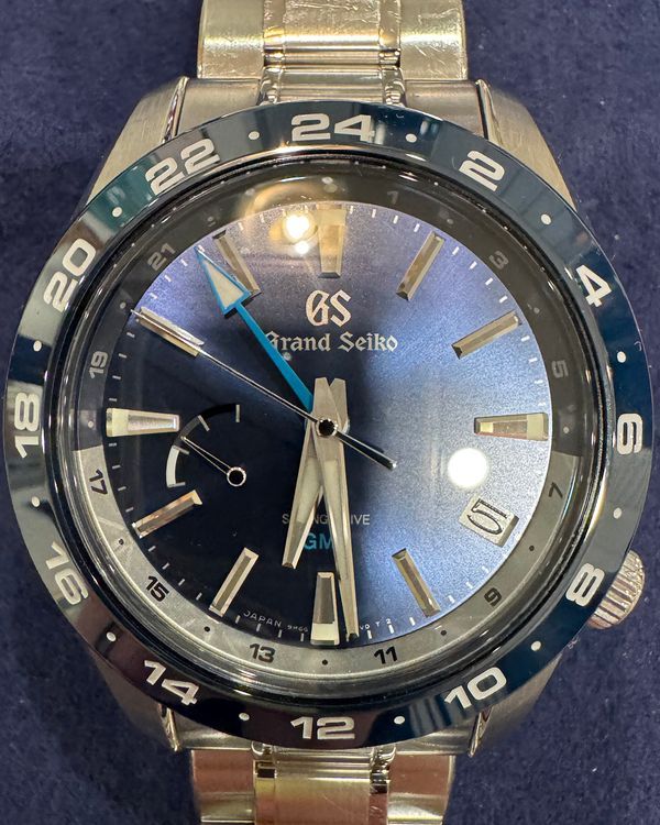 2022 Grand Seiko Spring Drive 40.5MM Blue Dial Steel Bracelet (SBGE255)