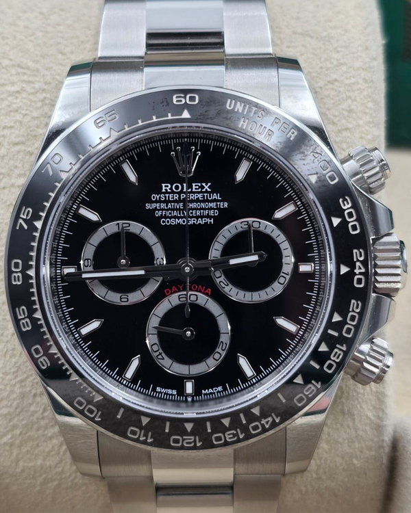 2024 Rolex Cosmograph Daytona 40MM Black Dial Oyster Bracelet (126500LN)