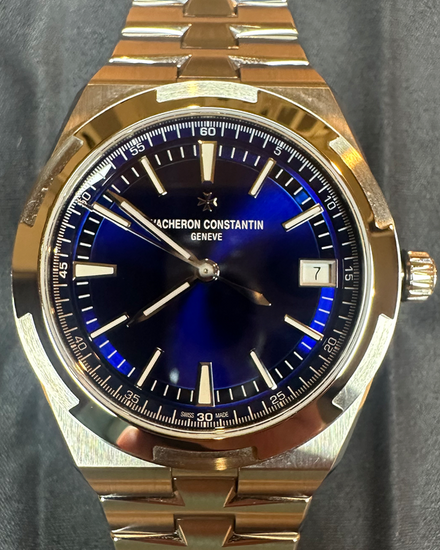 2024 Vacheron Constantin Overseas 41MM Blue Dial Steel Bracelet (4520V/210A-B128)