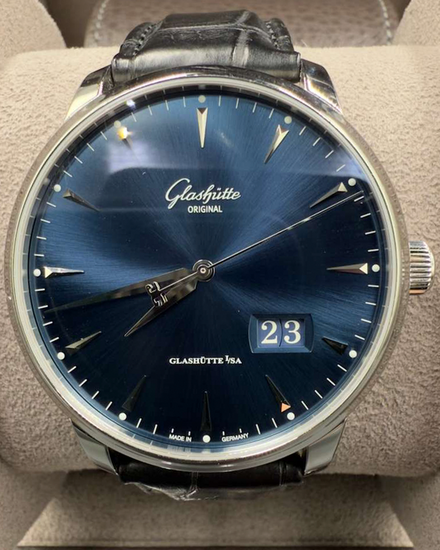 2022 Glashütte Original Senator Excellence Panorama Date 42MM Blue Dial Leather Strap (1-36-03-04-02-30)