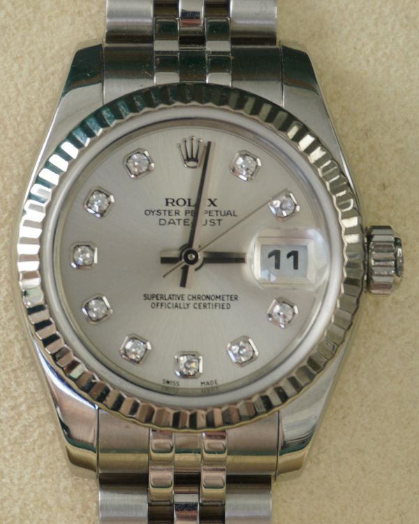 No Reserve - 2009 Rolex Lady-Datejust 26MM Silver Dial Super Jubilee Bracelet (179174)