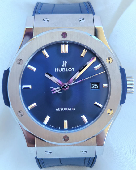 2020 Hublot Classic Fusion 42MM Blue Dial Leather Strap (542.NX.7170.LR)
