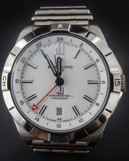 2022 Breitling Chronomat GMT 40MM White Dial Steel Bracelet (A32398)