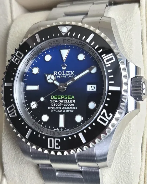 2025 Rolex Sea-Dweller Deepsea "James Cameron" 44MM Blue Dial Oyster Bracelet (136660)